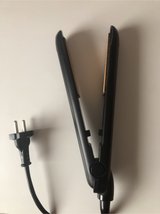 220V Remington flat iron in Bartlett, Illinois