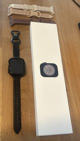 Apple Iwatch 8 Series 45mm in Stuttgart, GE