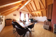 Stunning Two-Level Apartment with 210 sqm of Living Space in Grafenwoehr, GE