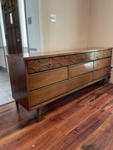 Basset 1960’s mid century modern 9 drawer low boy walnut dresser in Kingwood, Texas