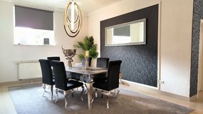 TLA/TDY KING size 2BR 1BA w/ AC in Landstuhl, 5min to RAB [ref: R23] in Great Lakes, Illinois