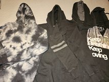 Boys hoodies in Stuttgart, GE