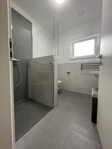 TLA/TDY ground floor 1BR 1BA w/ AC, high speed internet, 5min to RAB [ref: B29] in Plainfield, Illinois