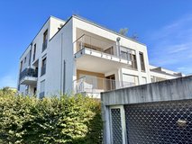 Wiesbaden 2br 91m² condo evator underground parking fitted kitchen 12min to Clay in Wiesbaden, GE