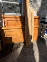 queen size bed in Kingwood, Texas