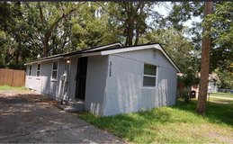 3beds one bath in Jacksonville, Florida