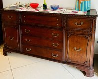 *** FREE BUFFET *** in Wiesbaden, GE