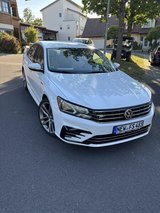 2018 Volkswagen Passat Sedan R-Line in Grafenwoehr, GE
