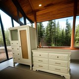 Sumpter Dresser & Chest 2pc Bedroom Set Solid Wood New Free Delivery in Kingwood, Texas