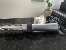 Hot air brush by Braun in Stuttgart, GE