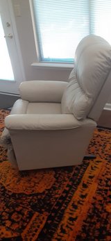 Chair; Lazy-boy leather recliner, cream. in Warner Robins, Georgia