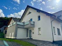 IK | Bruchmühlbach: Spacious semi-detached house located in a peaceful and family-friendly neigh... in Ramstein, Germany
