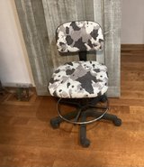 desk chair in Bolingbrook, Illinois