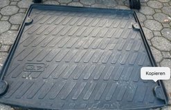 Audi Q7 Trunk rubber lining in Stuttgart, GE