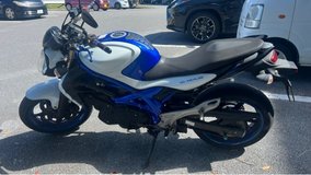 2012 Suzuki Gladius 400cc in Okinawa, Japan