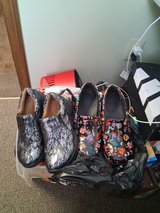 Halloween customs 5 dollars each your choice in Camp Lejeune, North Carolina