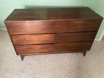 Wood Dresser- 6 Drawer in Alamogordo, New Mexico