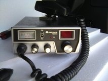 Midland 100M CB radio with microphone. in Glendale Heights, Illinois