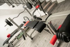 TLA/TDY modern 2BR 2BA w/ fitness & hot tub [ref: GH104] in Ramstein, Germany