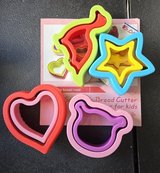 Sandwich cutters for kids, crock pot, cake servers, cooler in Fort Campbell, Kentucky
