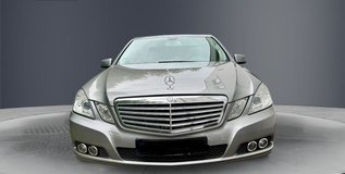 2009 Mercedes E220 sedan in Ramstein, Germany