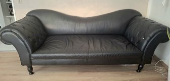 real Leather chesterfield sofa in Grafenwoehr, GE