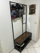 HALLWAY COAT/SHOE RACK in Stuttgart, GE