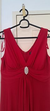 Red dress. Size 6. Fits like a M in Okinawa, Japan