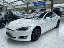 2018 TESLA MODEL S in Stuttgart, GE