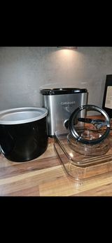 Cuisinart Ice Cream Maker in Baumholder, GE