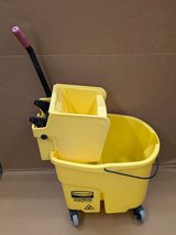 Rubbermaid Commercial Mop Bucket in Alamogordo, New Mexico