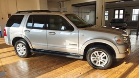 2007 Ford Explorer SUPER LOW MILEAGE 4x4 *7-Seater* 4.0 V6 in Ramstein, Germany