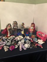 Large LOL SURPRISE OMG DOLL SET in Fort Polk, Louisiana