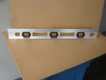 NEW 24 " ALUMINUM TRI-LEVEL in Bartlett, Illinois