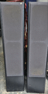 Tower speaker boxes 200 watt in Wiesbaden, GE