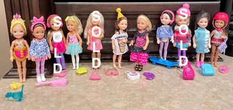 Assorted Chelsea Dolls Lot in Fort Campbell, Kentucky