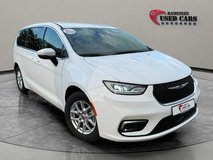 2023 Chrysler Pacifica Touring-L in Baumholder, GE