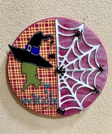 wall/door decor in Alamogordo, New Mexico