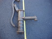 CAST ION WATER PUMP ASSEMBLY in Aurora, Illinois