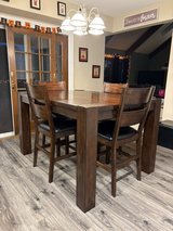 Dining Set in Wheaton, Illinois