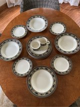 Mikasa Intaglio Dinnerware in Plainfield, Illinois