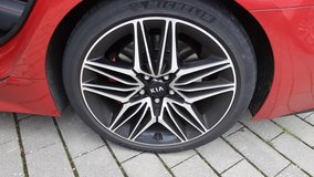 Kia Stinger Rims and Tires 19" in Wiesbaden, GE