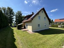 Move in and feel at home – a well-kept single-standing home in an idyllic setting outside of Vil... in Grafenwoehr, GE