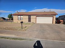 3BEDS, 2BATHS HOME FOR RENT in Alamogordo, New Mexico