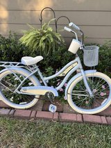 Huffy 24” cruiser bike in Spring, Texas