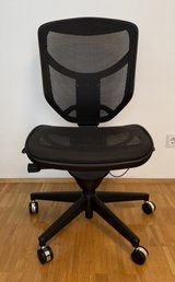 Swivel Chair in Stuttgart, GE