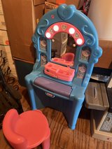 Little Tikes Vanity in Kingwood, Texas