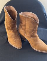 “Toy Story” Women’s, Brown boots, 9 in Hemet, California