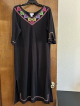 Ladies caftan in Alamogordo, New Mexico