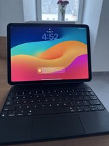iPad Air (5th Generation) 64GB with Apple Pencil (USB-C) and Magic Keyboard in Spangdahlem, Germany